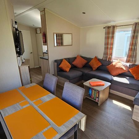 Kp Holiday Home Corton  Exteriér fotografie