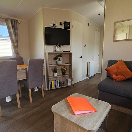 Kp Holiday Home Corton  Exteriér fotografie